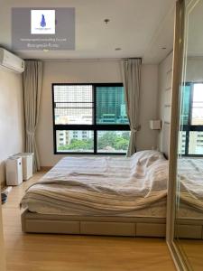 For RentCondoThaphra, Talat Phlu, Wutthakat : For rent at Supalai Loft Talat Phlu Station  Negotiable at @condo567 (with @ too)