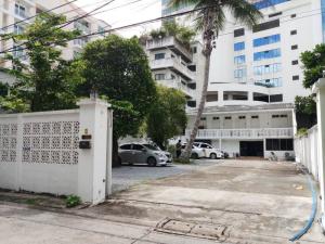 For SaleHouseSathorn, Narathiwat : House and Land for sale in 🔥Prime location Soi Nanglinchi 4, Sathorn District🔥