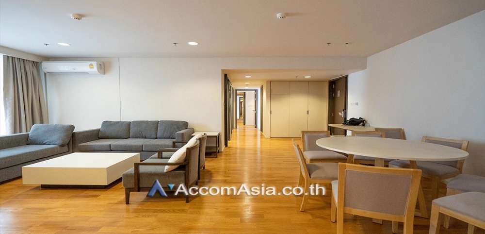 ให้เช่าคอนโดสุขุมวิท อโศก ทองหล่อ : 3 Bedrooms Apartment for Rent in Sukhumvit, Bangkok near BTS Phrom Phong at Modern Apartment (AA30017)