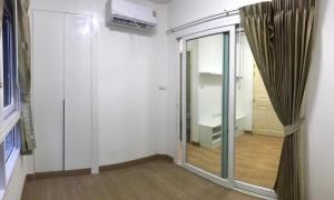 For SaleCondoPattaya, Bangsaen, Chonburi : For sale Condo the trust resident central pattaya (S03-1848)