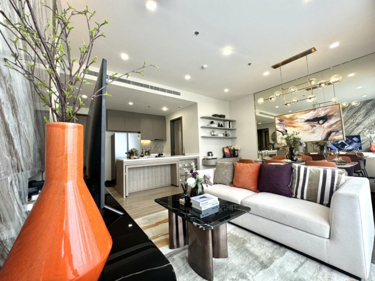 For SaleCondoSathorn, Narathiwat : Luxury condo near Sathorn 𝗥𝗵𝘆𝘁𝗵𝗺 𝗖𝗵𝗮𝗿𝗼𝗲𝗻𝗸𝗿𝘂𝗻𝗴 𝗣𝗮𝘃𝗶𝗹𝗹𝗶𝗼𝗻 📞0941985154