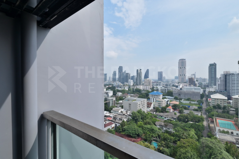 For SaleCondoSukhumvit, Asoke, Thonglor : 🏙“H Sukhumvit 43 Condominium“ (2B2B, 59.14 SQM.) Selling at 7.9 MB. (Only at 13X,XXX THB/SQM.) The Best Price!! in Heart of Sukhumvit 43, PhromPhrong - Thonglor (The EM District). Contact PAE : 06-5823-5265🏙