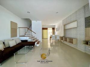 For RentTownhouseThaphra, Talat Phlu, Wutthakat : Baan Klang Muang Sathorn-Taksin 1 Urbanion