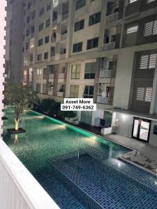 For SaleCondoRama9, Petchburi, RCA : Condo for sale with swimming pool view, near Central Rama 9, A Space Asoke - Ratchada project (A Space Asoke-Ratchada)