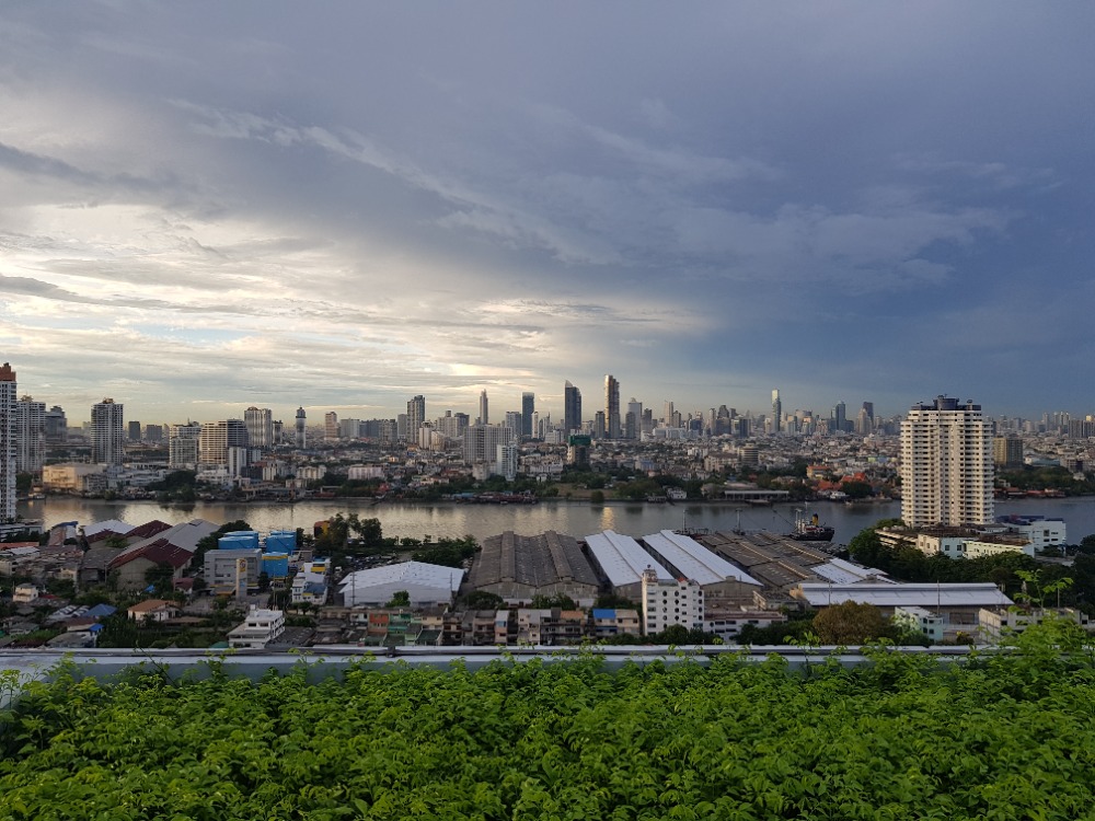 ขายคอนโดราษฎร์บูรณะ สุขสวัสดิ์ : ขายคอนโด อิซซี่ สุขสวัสดิ์ (ISSI Condo Suksawat) กรุงเทพมหานคร