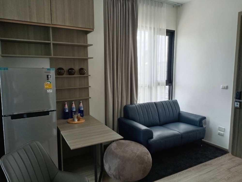 For SaleCondoOnnut, Udomsuk : Urgent sale!!! 1 Bedroom plus, corner room, high floor