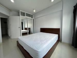 For RentCondoSukhumvit, Asoke, Thonglor : ★ Thonglor Tower ★ 49 sq m., 10th floor (2 bedroom, 1 bathroom), ★near BTS Thonglor★near Top Market Place, Eight Thonglor★ many amenities★ Complete electrical appliances