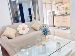 For SaleCondoRamkhamhaeng, Hua Mak : Urgent sale💥💥 Lumpini Condo Town Bodindecha-Ramkhamhaeng, complete furniture, electrical appliances, just bring your bags and move in >> Call 0944788263