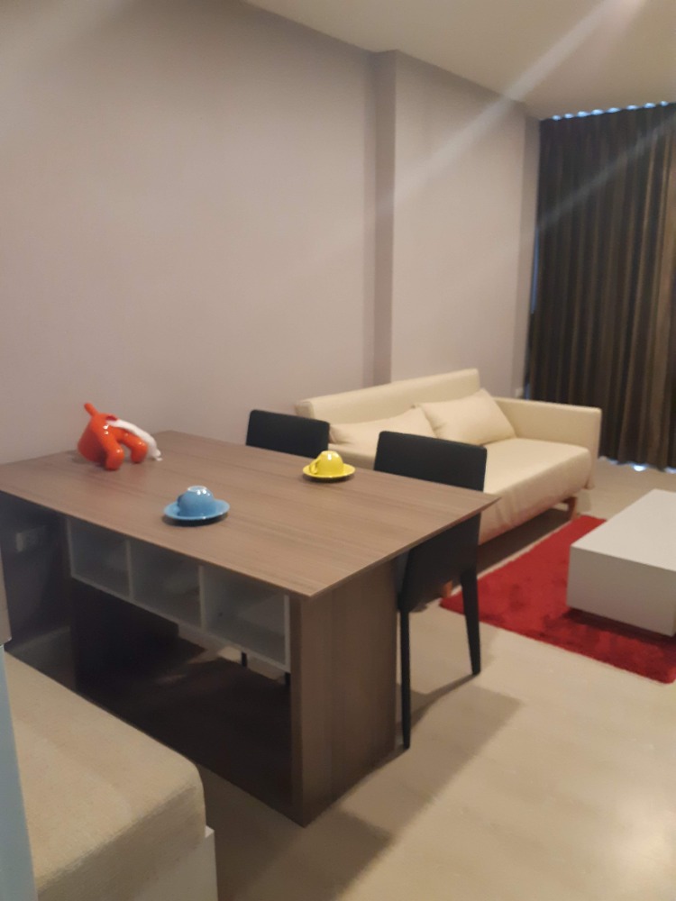 For SaleCondoMin Buri, Romklao : New condo, never used, owner sells directly, price negotiable, 100% loan available, low interest with Kasikorn Bank (seller helps with the process)