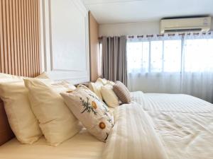 For SaleCondoChaengwatana, Muangthong : Selling a room by owner