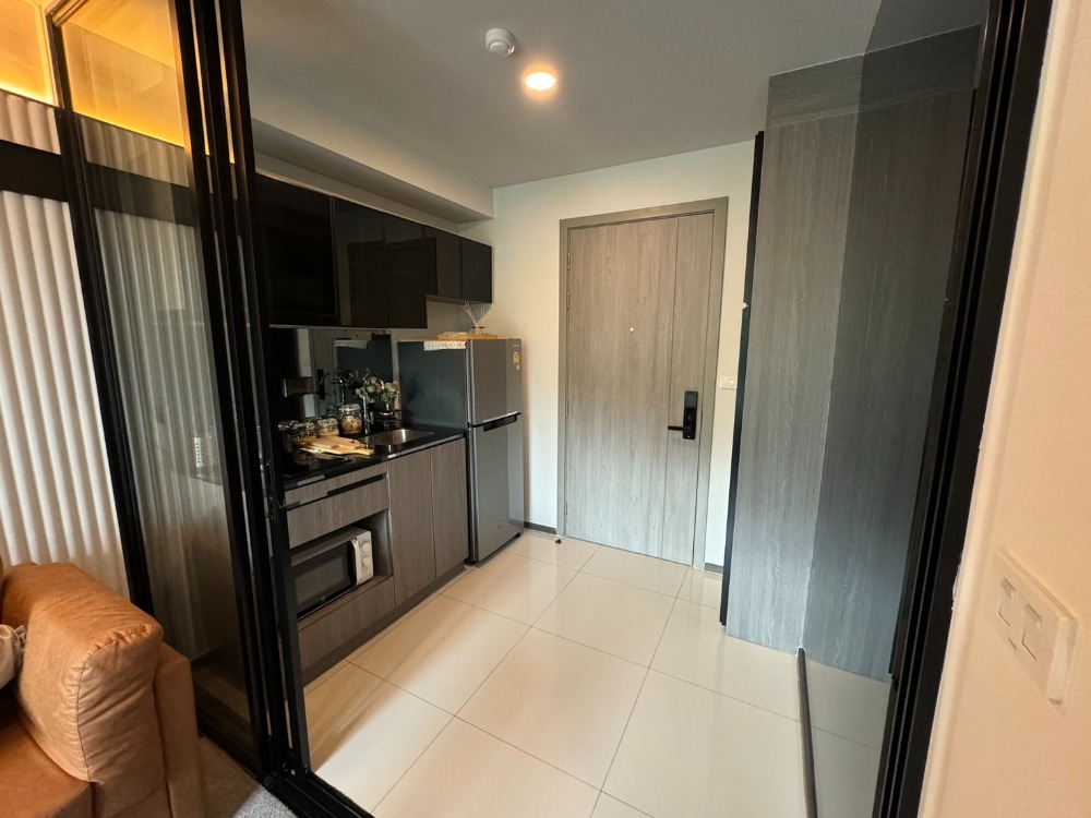 For SaleCondoLadprao, Central Ladprao : Cheapest price!! Condo near MRT Lat Phrao, small unit, private. Installments are cheaper than renting.