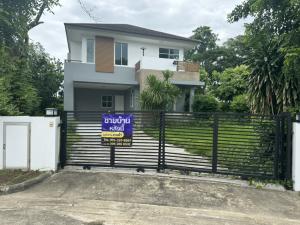 For SaleHousePattanakan, Srinakarin : **Urgent sale** Nusasiri Rama 9 - Wongwaen, Krungthep Kreetha Road, detached house, 3 bedrooms, 3 bathrooms, special price only 12.5 million.