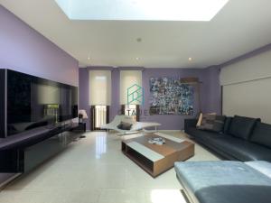 ขายคอนโดสาทร นราธิวาส : Baan Lux-Sathorn - Triplex 3 Beds Unit with Swimming Pool for Sale!