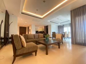 For RentCondoWitthayu, Chidlom, Langsuan, Ploenchit : Royal Residence Park for Rent