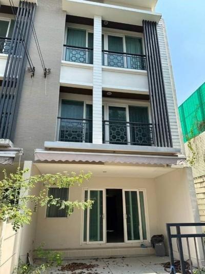 For RentTownhousePattanakan, Srinakarin : Baan Klang Muang Rama9 MotowayFor rent  25,000​฿/Month