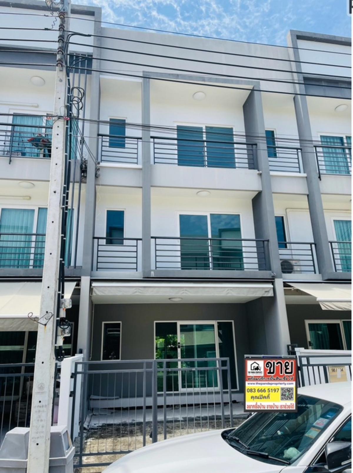 For SaleTownhouseLadkrabang, Suwannaphum Airport : Urgent sale 🔥 3-storey townhouse, Baan Klang Muang, Suan Luang