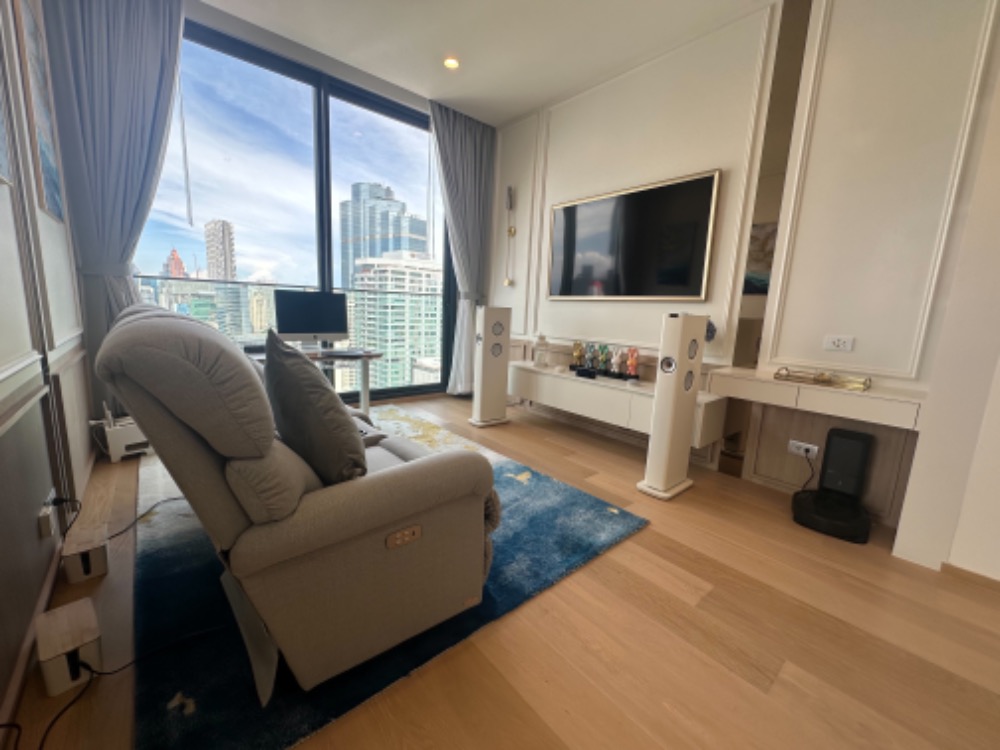 ขายคอนโดสาทร นราธิวาส : 🔥Super Hot  Deal 🚩Condo near BTS St.louis 🚩Contact us now !!🔥