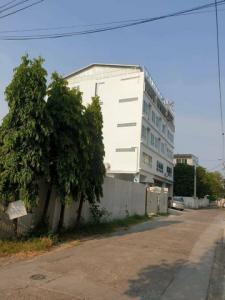 For RentShophouseOnnut, Udomsuk : BS1462 For sale and rent, new 5-storey building, Soi On Nut 24, with elevator, suitable for office or residence.