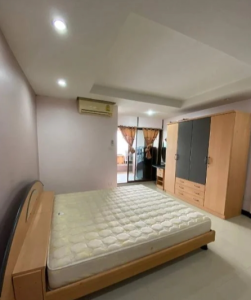 For RentCondoRatchadapisek, Huaikwang, Suttisan : For rent: TVC Condominium, 2 floors, 19