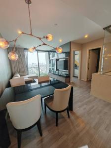 ให้เช่าคอนโดอ่อนนุช อุดมสุข : The Room Sukhumvit 69 2bedrooms for rent close too BTS Prakanong