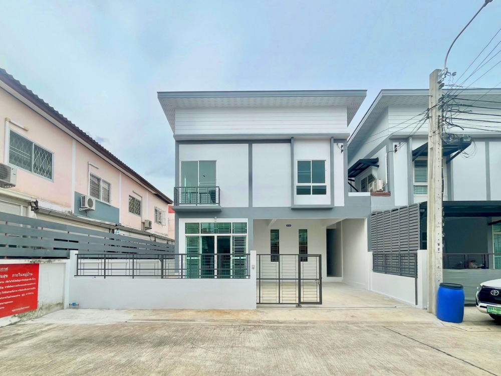 For SaleHouseChaengwatana, Muangthong : Brand new twin house, ready to move in, near the Lak Si Red Line electric train, inexpensive price