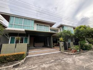 For RentHouseSamut Prakan,Samrong : 🔥🔥#Urgent‼️For rent Two-storey detached house, Nara Botanic Village project, Srinakarin Road, 2 houses connected ♨️Property code #PT2408_144