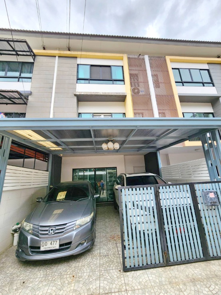 For RentTownhouseRattanathibet, Sanambinna : MRT BangKrasor 800m. Never rented Fully FUr 3-storey townhouse Rattanathibet 12-19 Nonthaburi Inters