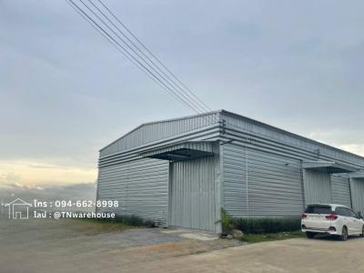 For RentWarehousePattaya, Bangsaen, Chonburi : Warehouse for rent, warehouse near Amata Nakorn, 100 sq m., next to Amata Nakorn Industrial Estate [ R22C ]