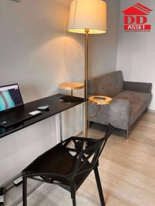 For RentCondoWitthayu, Chidlom, Langsuan, Ploenchit : For Rent / For Sale Life One Wireless Life One Wireless, luxury condo near BTS Phloen Chit, code C8168