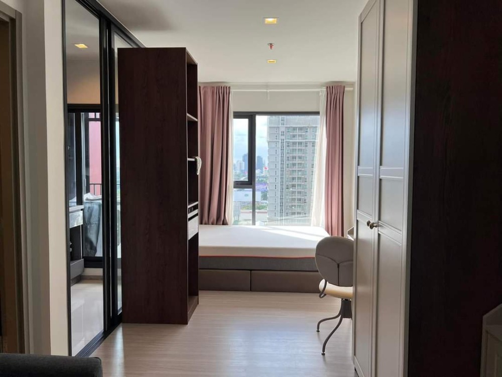 For RentCondoRama9, Petchburi, RCA : For rent: Life Asoke Hype, 17th floor