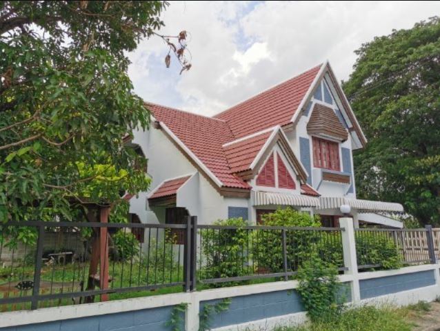 For SaleHouseChaengwatana, Muangthong : For sale: 2-storey detached house, Prachachuen Village, Pak Kret, Nonthaburi, 122 sq m, 3 bedrooms, 3 bathrooms, near MRT Nonthaburi Government Center