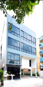 For SaleShophouseRatchadapisek, Huaikwang, Suttisan : FOR sell Office building in Ratchadapisaek Road