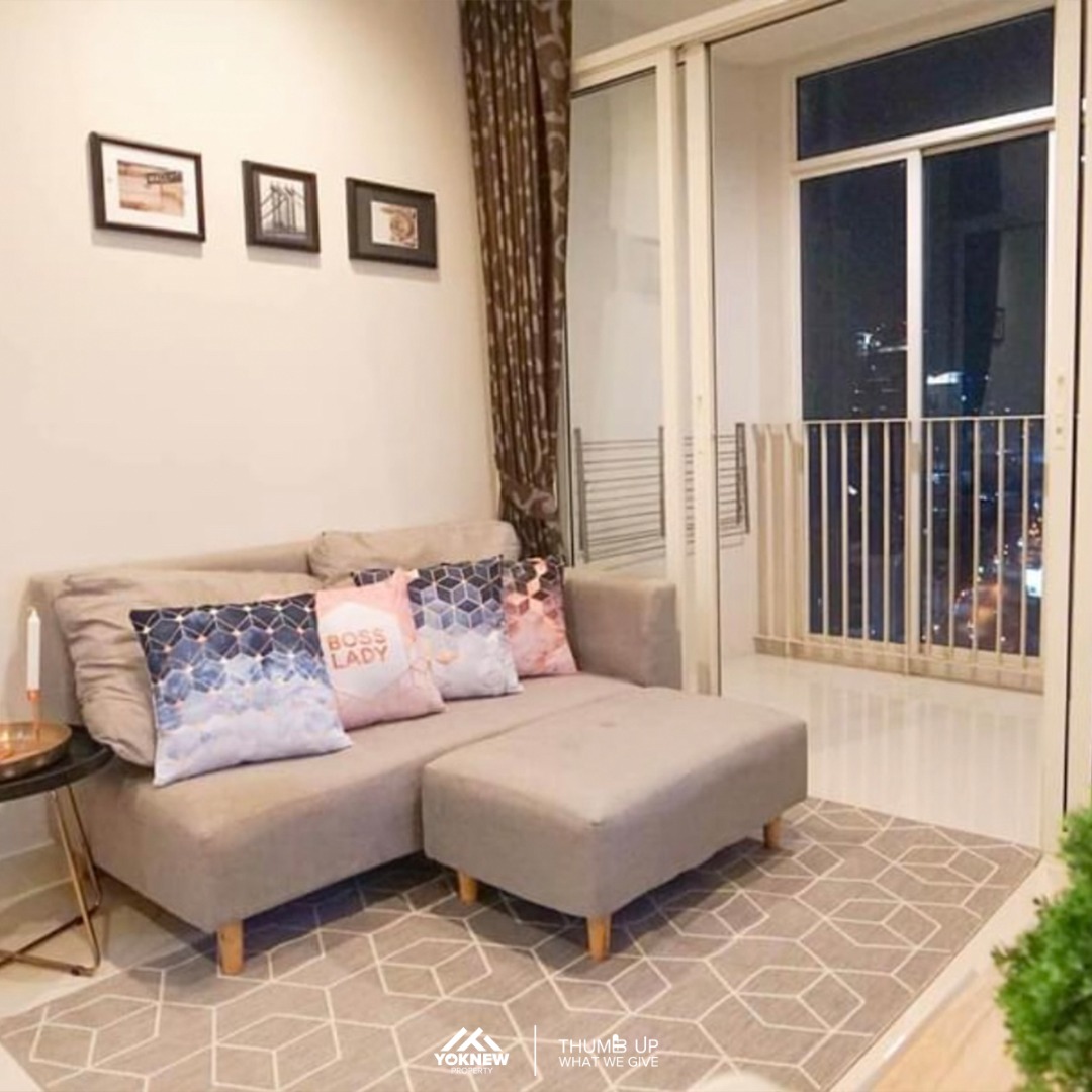 For RentCondoRatchathewi,Phayathai : Rent Ideo Verve Ratchaprarop next to ARL Ratchaprarop 🚉 Near Pratunam and Central World 🛍️ Size 59 sq.m. 2 bedrooms 🛏️ 1 bathroom 🚿 Corner room, high floor, open view 🏢 Newly decorated, ready to move in 🏡