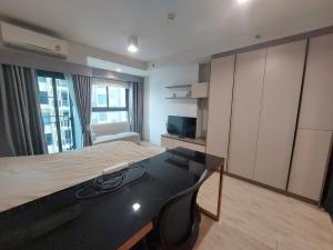 For RentCondoWongwianyai, Charoennakor : 🔥🔥For rent Ideo sathorn wongwienyai🔥🔥⚡Next to BTS Wongwian Yai⚡East side ⚡Fully furnished, complete with furniture + electrical appliances.