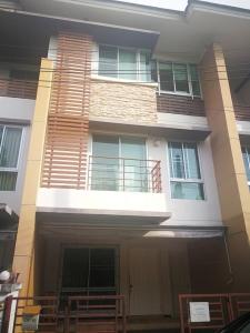 For RentTownhouseChaengwatana, Muangthong : Townhouse for rent, Plus City Park Ngamwongwan 25, near Pantip, MRT Purple Line, Nonthaburi Civic Center Station