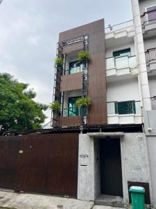 For RentTownhouseAri,Anusaowaree : Townhouse for Rent Near Ari and Saphan Khw, for more information add Line Line ID : @mettaproperty(with @ too)