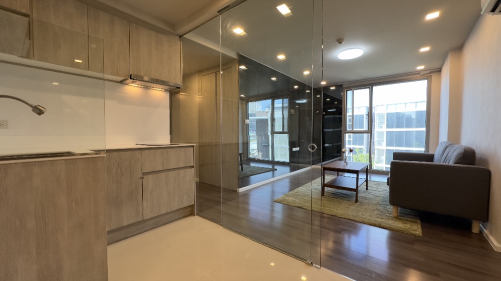 For SaleCondoOnnut, Udomsuk : Newly renovated room, Sari by Sansiri Condo, 2 bedrooms, 2 bathrooms, size 57.76 sq. m., 6th floor for sale,