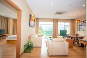 For SaleCondoChiang Mai : Exquisite Duel Aspect Contemporary Condo for Sale : Touch Hill Place (TH023)