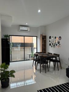 For RentTownhouseMin Buri, Romklao : Townhome for rent Baan Klang Muang Rama 9 - Krungthep Kreetha