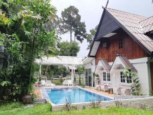 For RentHouseChiang Mai : Luxury house for rent with private pool near by 10 min to 89 Plaza, No.15H590