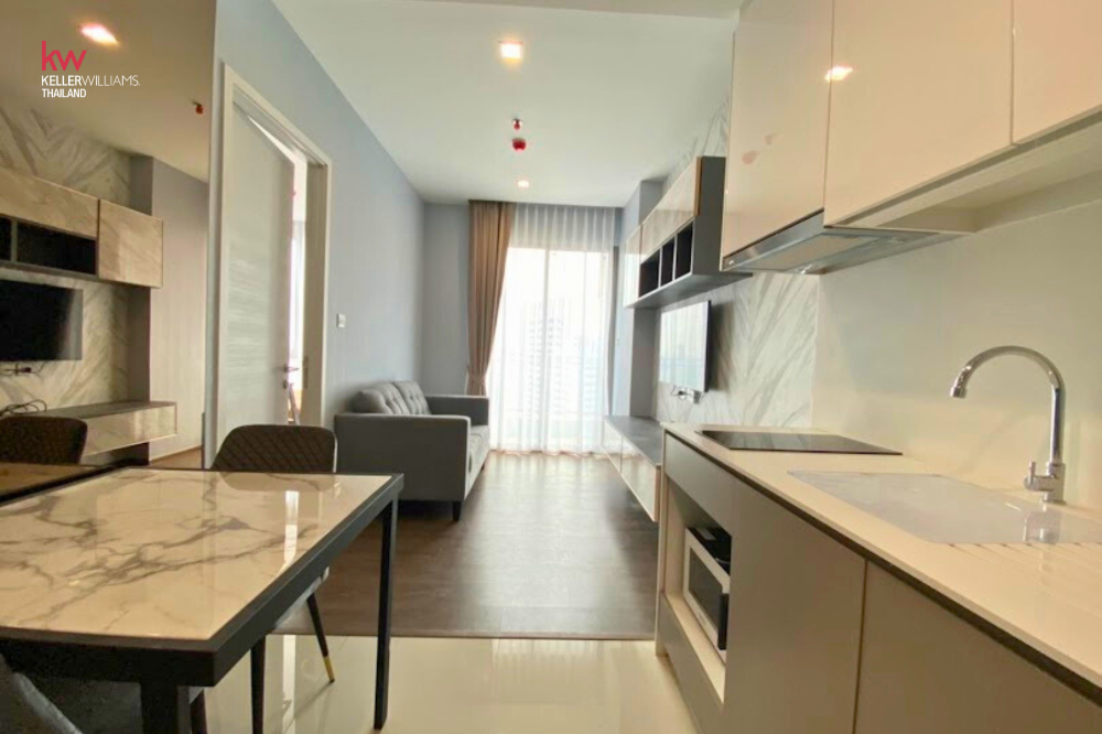 For SaleCondoNana, North Nana,Sukhumvit13, Soi Nana : 🎉🎁 There is no cheaper price than this. The cheapest!! For sale 💎💎 Rich Nana💎💎 Price 6,990,000.00 Size 34.87 square meters, 20th floor, 1 bedroom, Skyline view ⭐⭐Accept Agents, 3% commission ⭐🌟