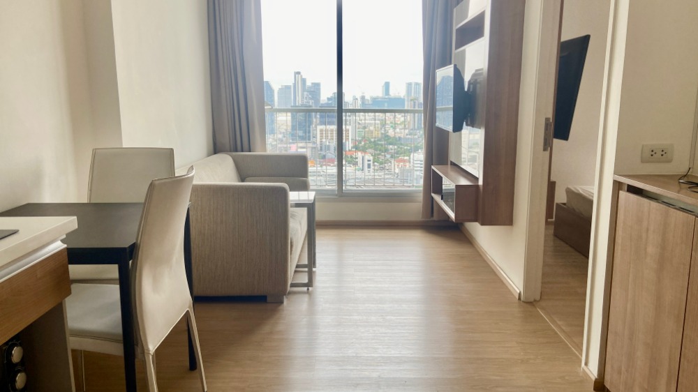 For RentCondoOnnut, Udomsuk : 💥1 bed 1 bath 35 sqm condo at Rhythm 50 for rent 20,000THB per month, Sukhumvit soi 50, Onnut BTS station💥