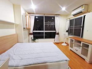 For RentCondoSapankwai,Jatujak : For rent Life @ Phahon 18, near MRT Chatuchak Park, BTS Saphan Khwai, large size 45 sqm. 1 bed with corner unit, fully furnished and appliance with washing machine, 13,000/month, near Central Ladprao