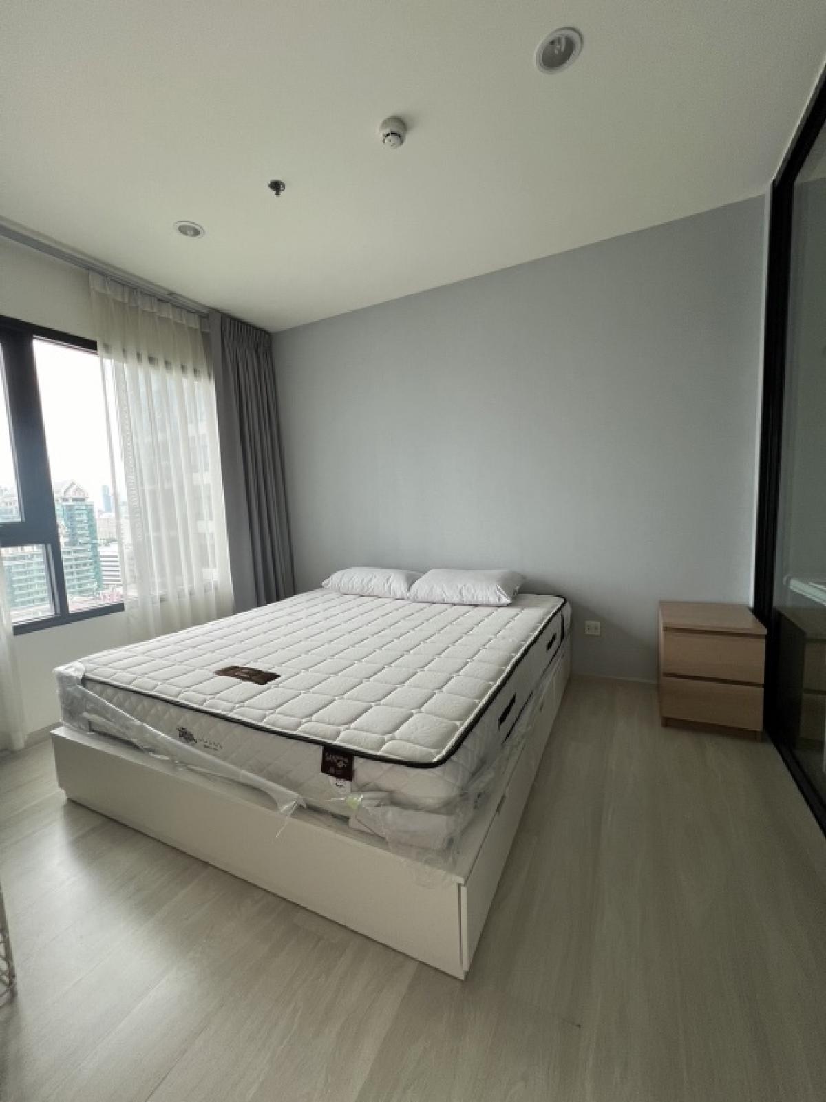 For SaleCondoRama9, Petchburi, RCA : 📍For sale : Life Asoke 1 bed 1 bath, MRT Phetchaburi🌃