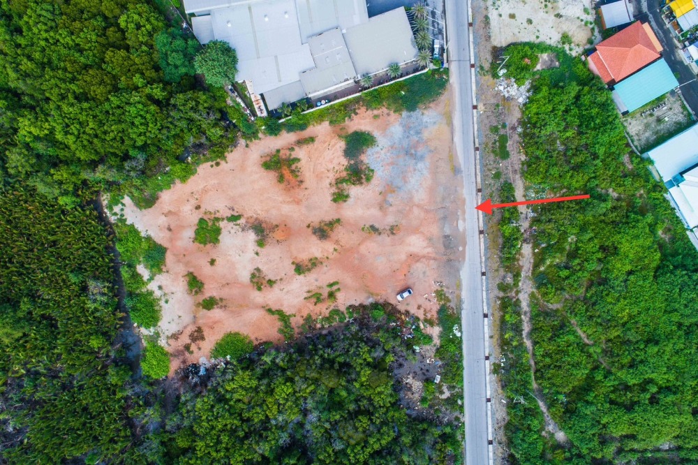 For SaleLandChachoengsao : Land suitable for making a housing estate, focus on profit !! Selling cheap land, land plan, orange color, land area 3 rai 29 sq m., prime location suitable for making a medium-sized housing estate, special price, build and sell for sure profit !!