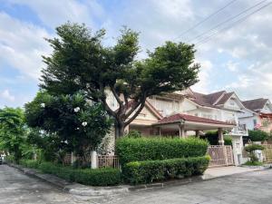 For SaleHouseMin Buri, Romklao : Single house, corner unit, next to the garden, near the BTS