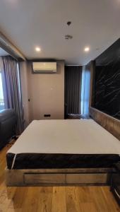 For SaleCondoRatchathewi,Phayathai : For sale - for rent Q Chidlom - Petchburi, large room, high floor, beautiful, ready to move in, near BTS Chidlom, interested, add Line @841qqlnr