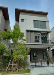 For SaleHouseMin Buri, Romklao : For sale: 3-storey twin house, Baan Klang Muang THE EDITION, Rama 9-Krungthep Kreetha, Kanchanaphisek 23, Saphan Sung, Bangkok.