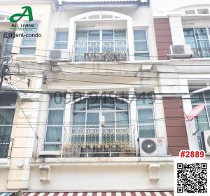 For RentTownhouseRatchadapisek, Huaikwang, Suttisan : Townhouse for rent, 3 floors, Klang Muang Village, Ratchada-Lat Phrao, near MRT Lat Phrao 350 meters