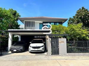 For RentHouseBangna, Bearing, Lasalle : Single house for rent at Manthana Bangna Km.7